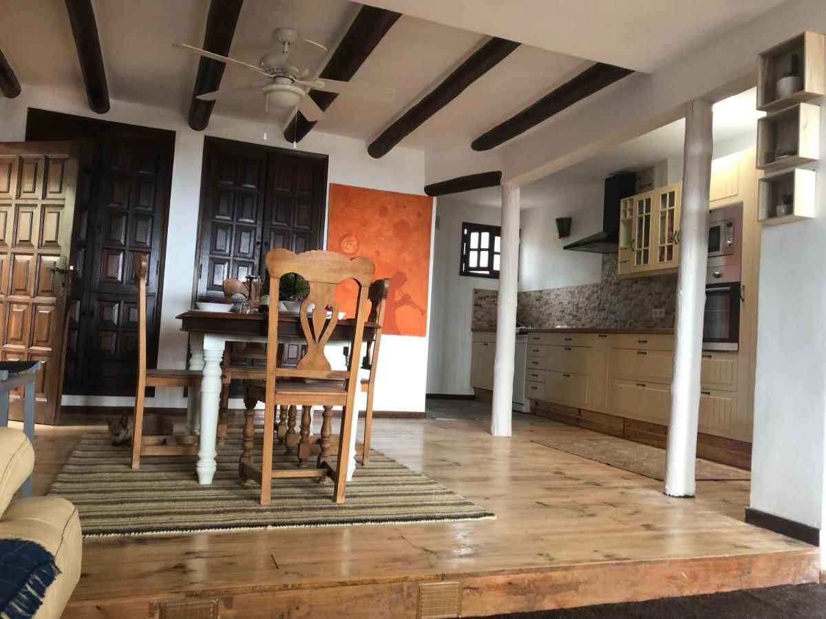 Beautiful 3-Bed Vacation House In Mácher Zewnętrze zdjęcie