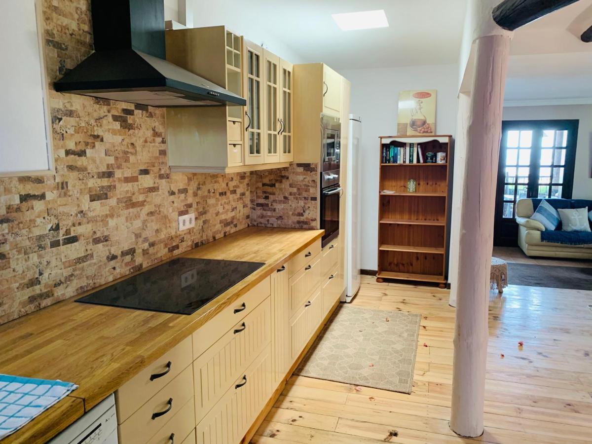 Beautiful 3-Bed Vacation House In Mácher Zewnętrze zdjęcie